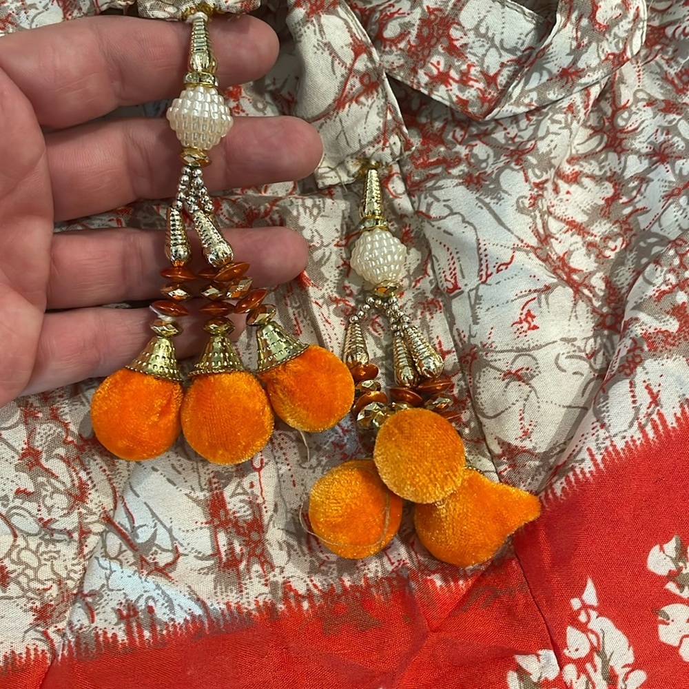 High Waist Orange and White Shorts with Artistic Print - Picture 3 of 5